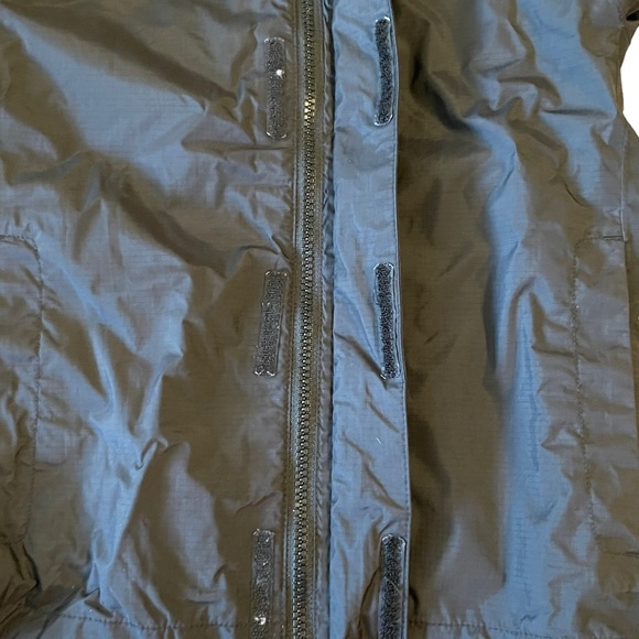 The North Face HyVent Rain Jacket - Picture 9 of 15